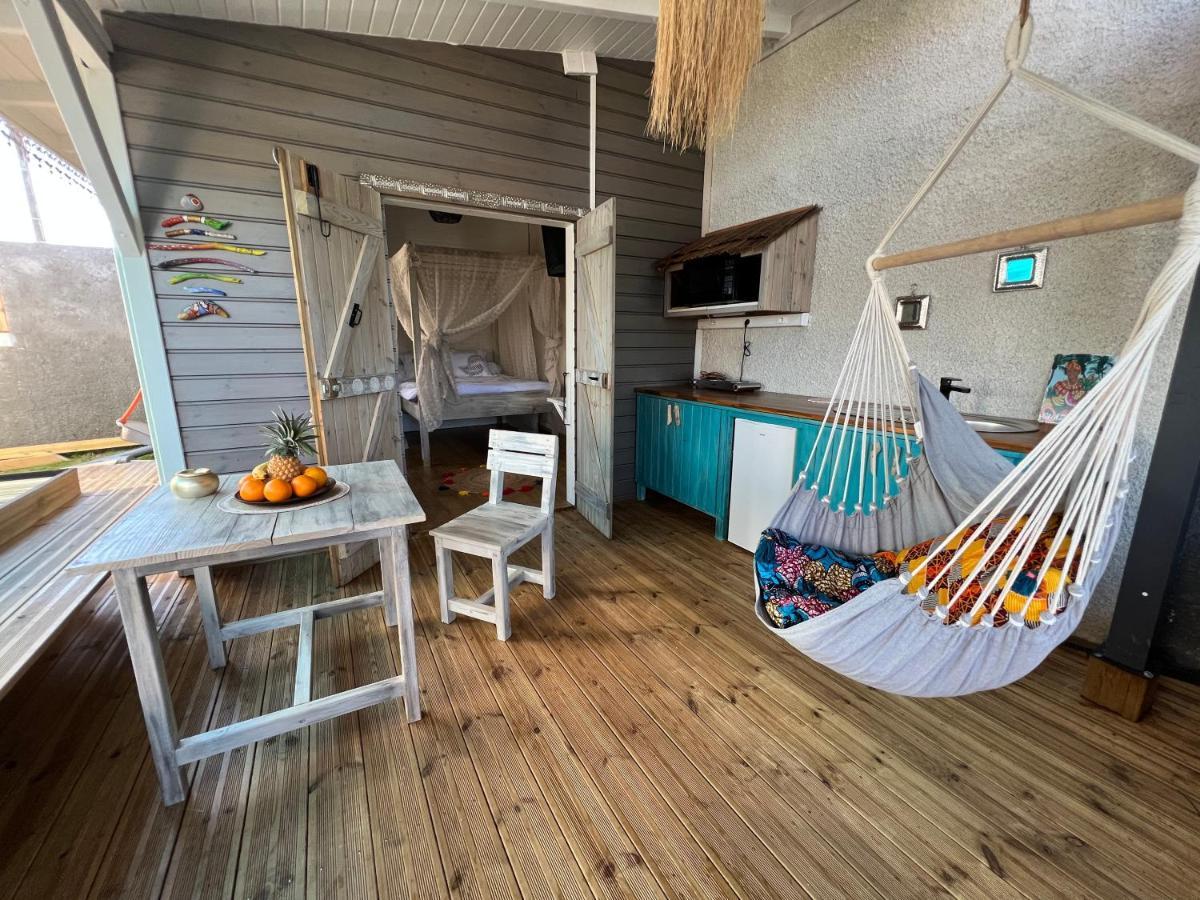 Zapat Lodge Baie Mahault Eksteriør billede